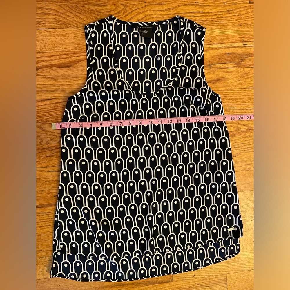 Armani Exchange Top - Picture 5 of 6
